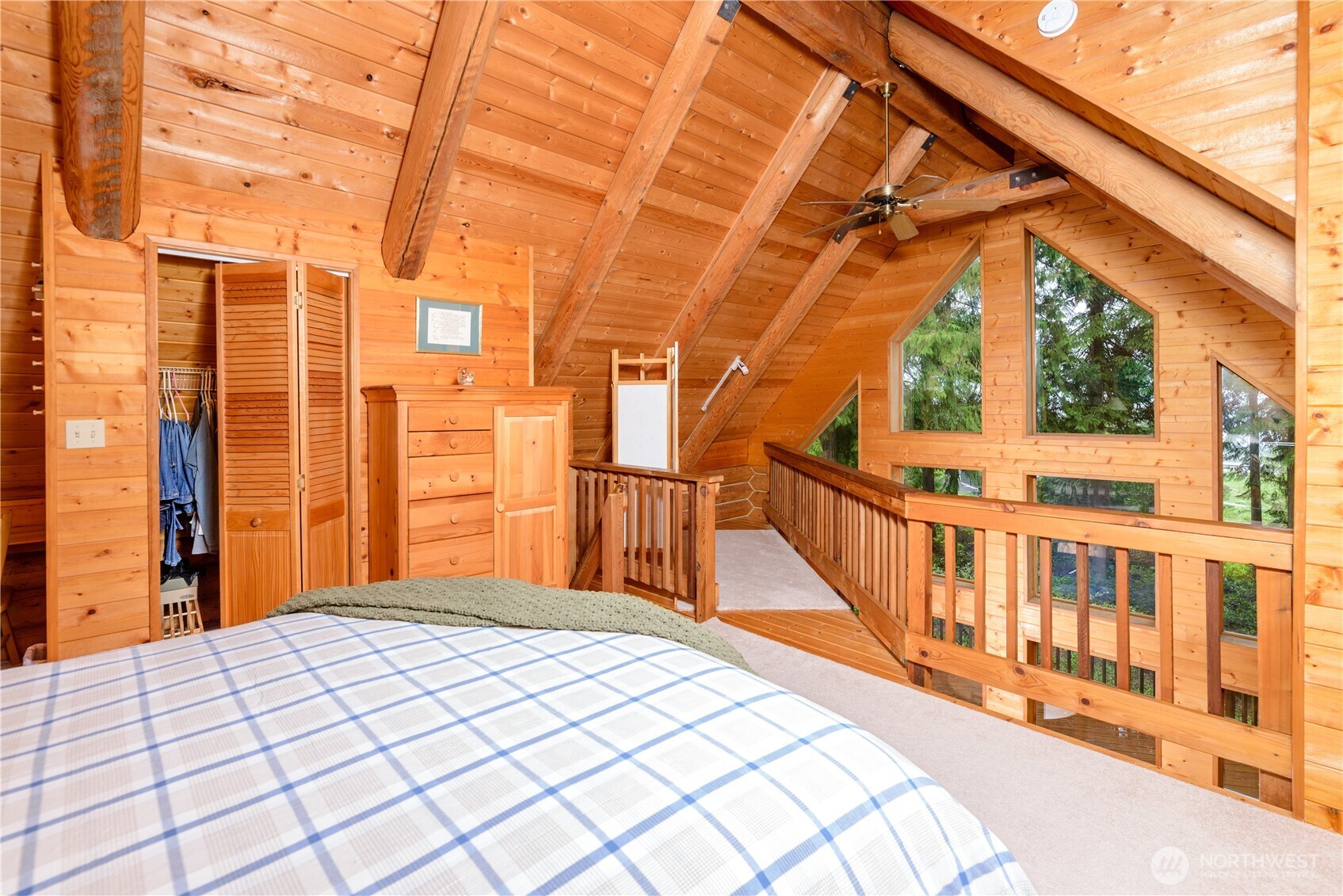 214 Cougar Crest Road Property Photo 17