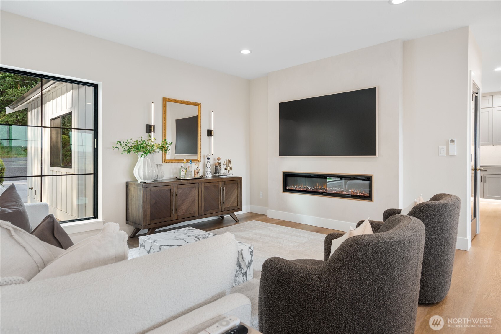 11016 46th Street Property Photo 11