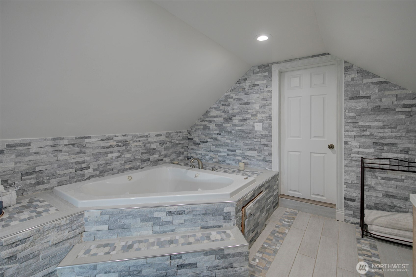 802 Eklund Avenue Property Photo 27