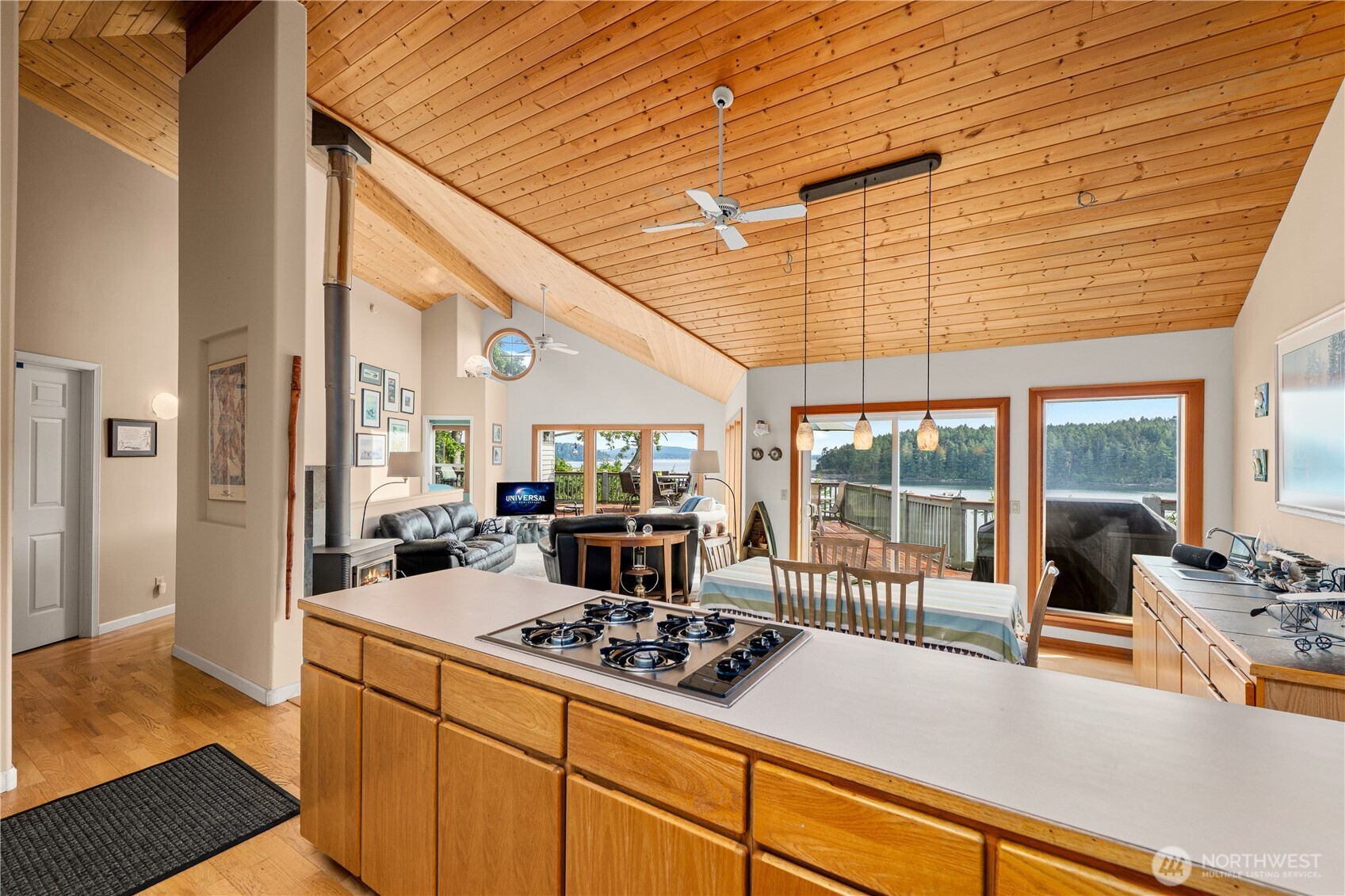 260 Harbor Vista Drive Property Photo 17