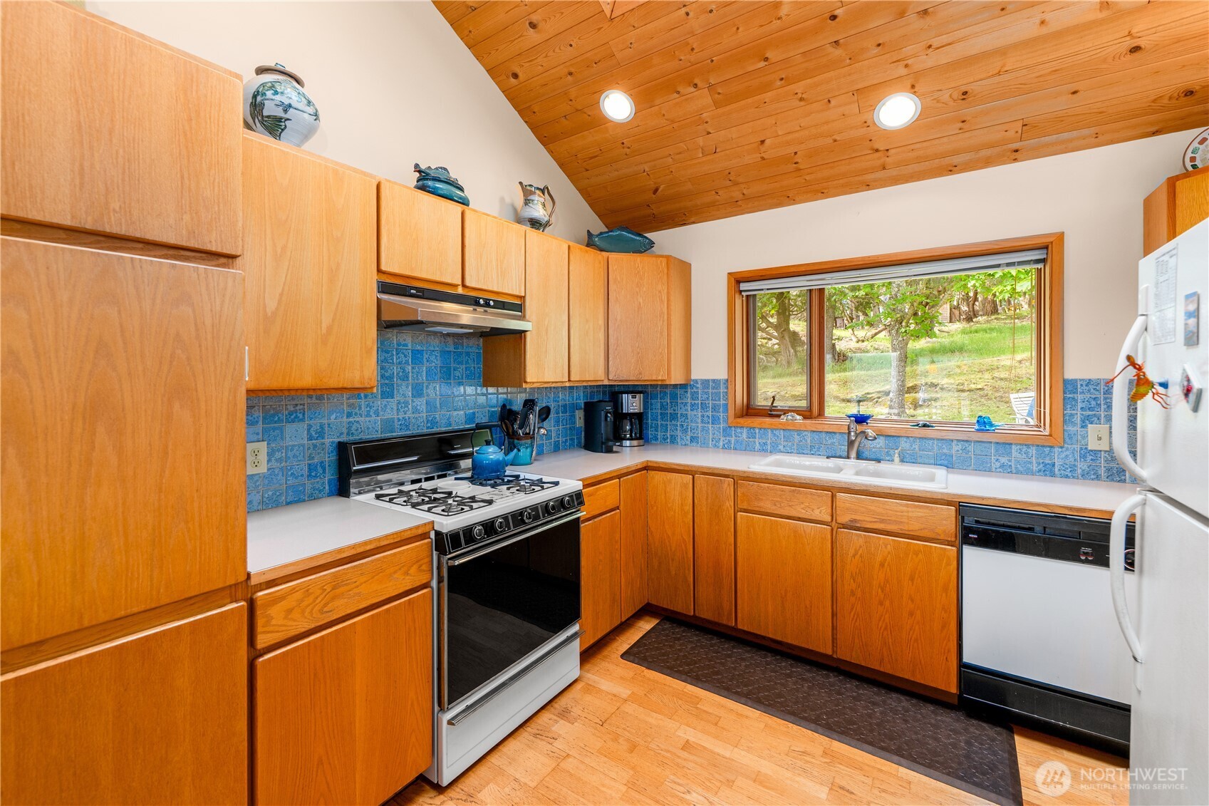 260 Harbor Vista Drive Property Photo 18