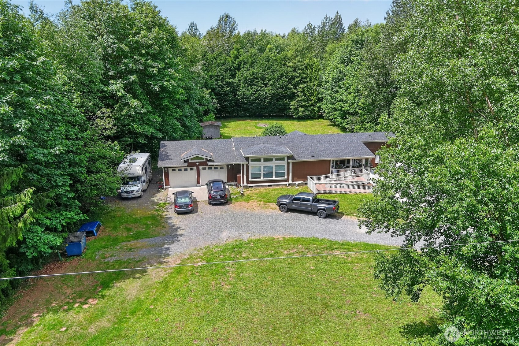 2520888 Property Photo 1