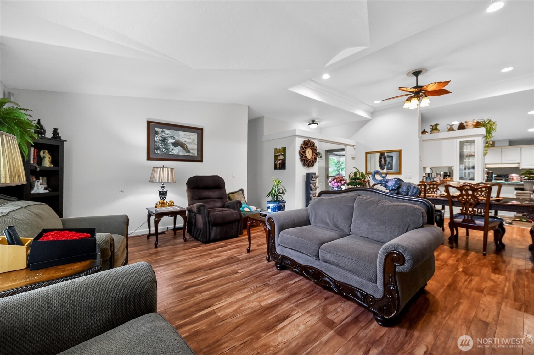 2520888 Property Photo 7