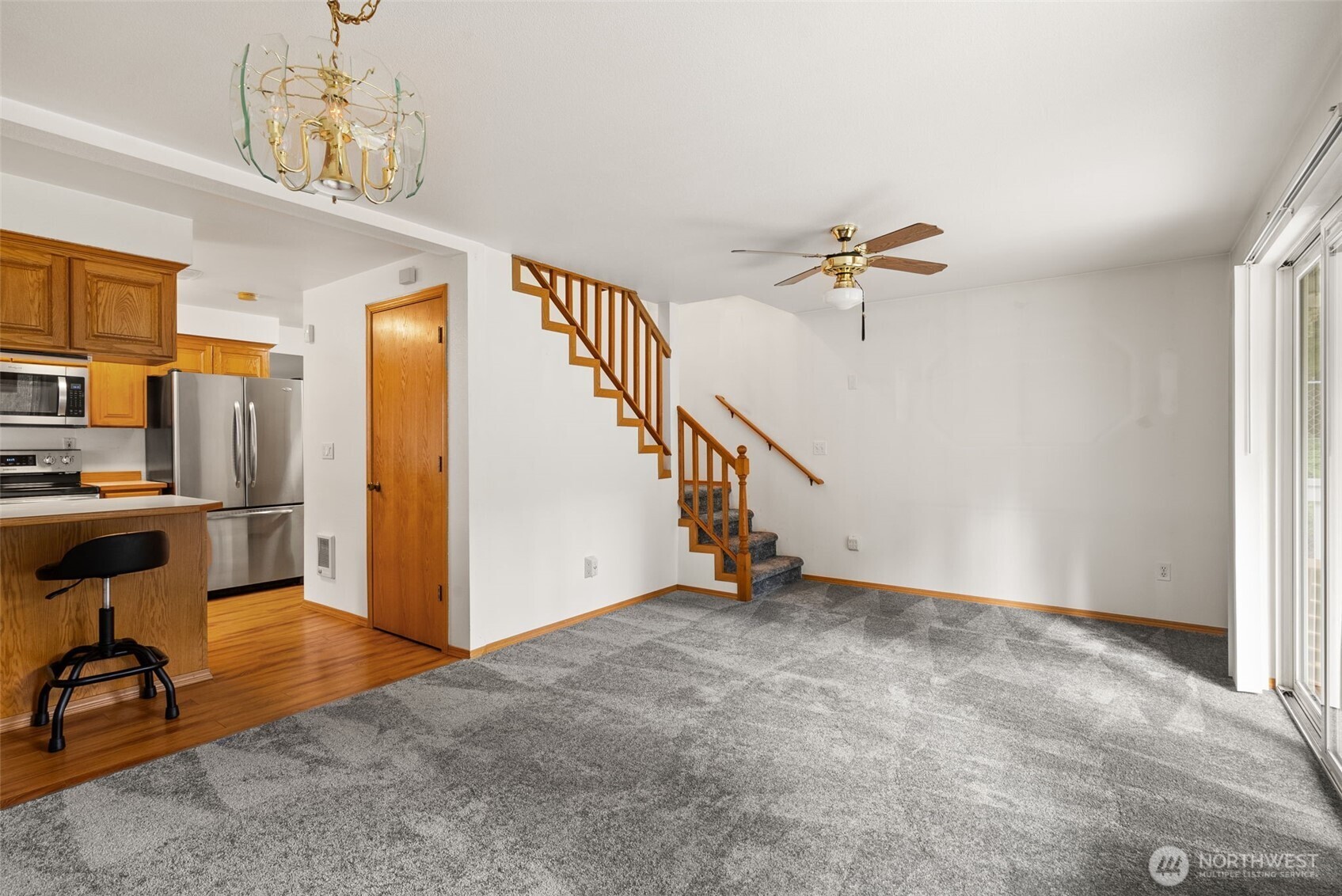 261 N Olympic Way Property Photo 7