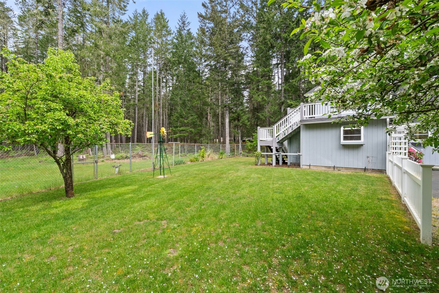 261 N Olympic Way Property Photo 27