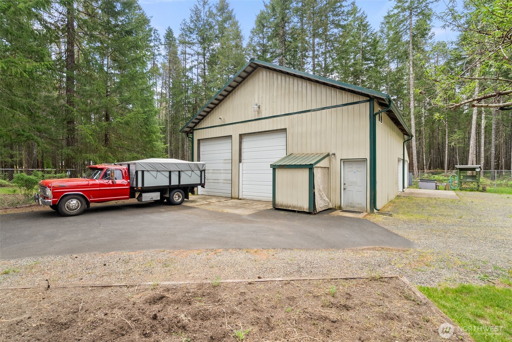 261 N Olympic Way Property Photo 29