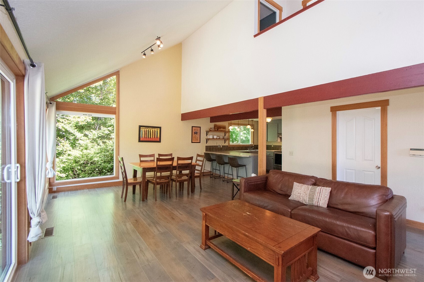 3509 S Old Mill Road Property Photo 10
