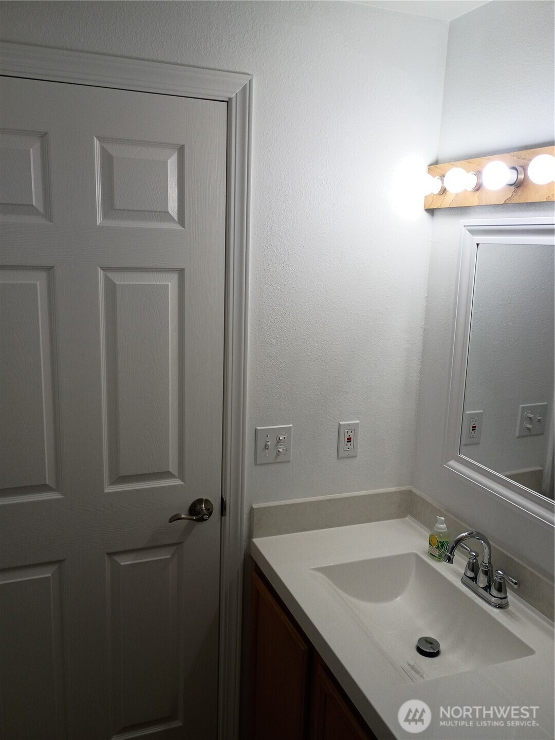 10501 8th Avenue 115 Property Photo 7
