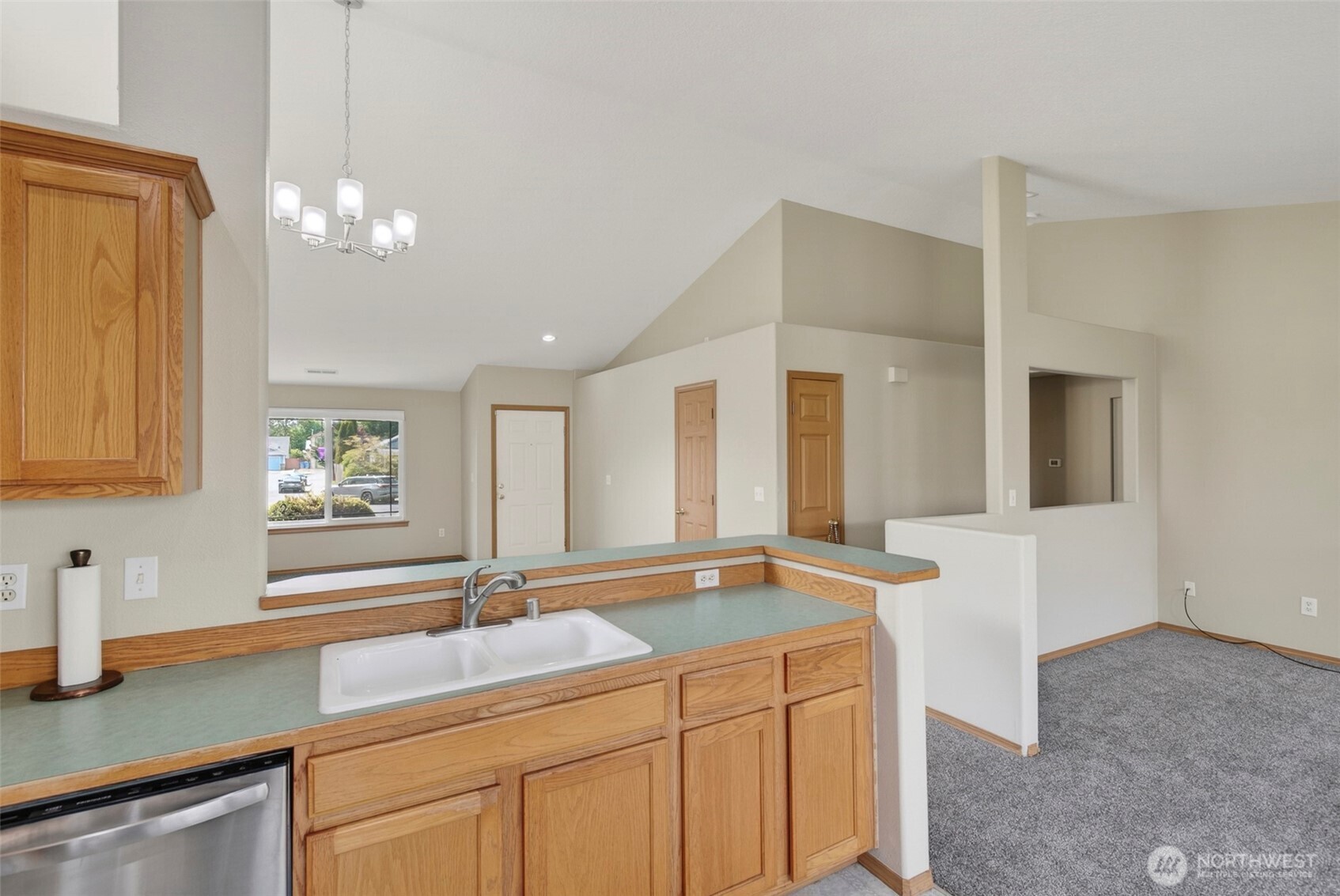 16514 Ne 67th Street Property Photo 11