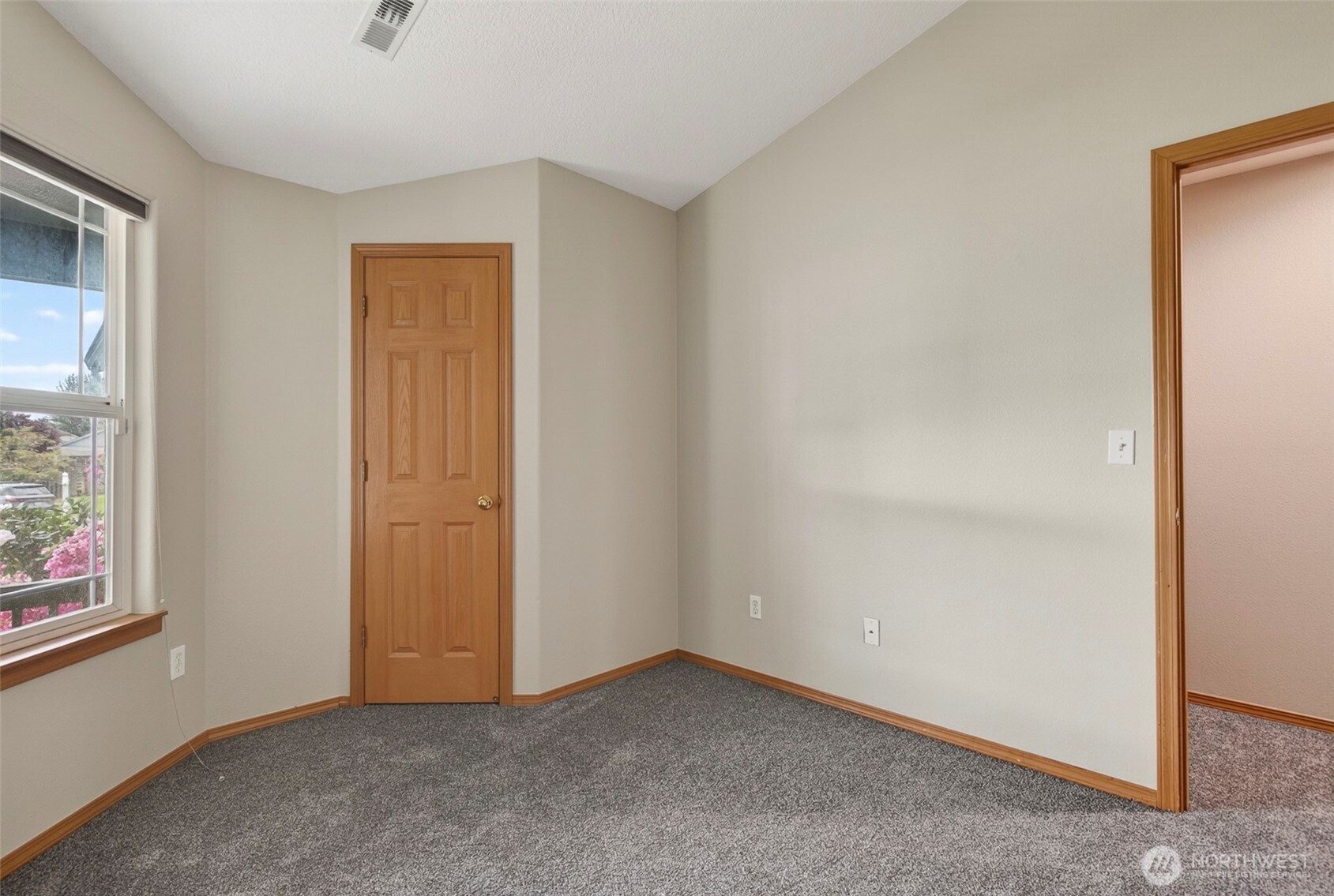 16514 Ne 67th Street Property Photo 21
