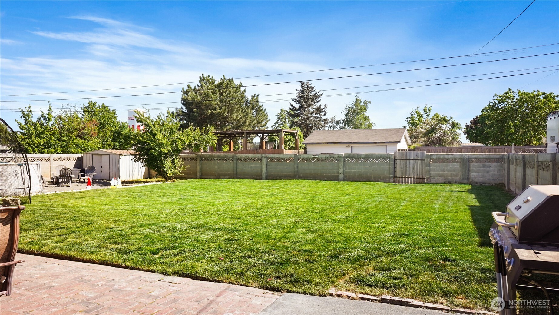 1156 E Elm Street Property Photo 35