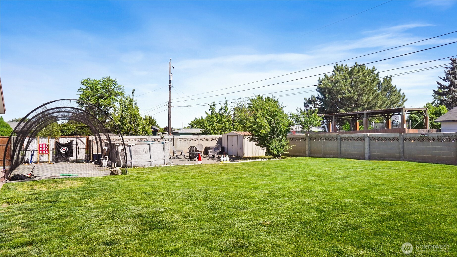 1156 E Elm Street Property Photo 36