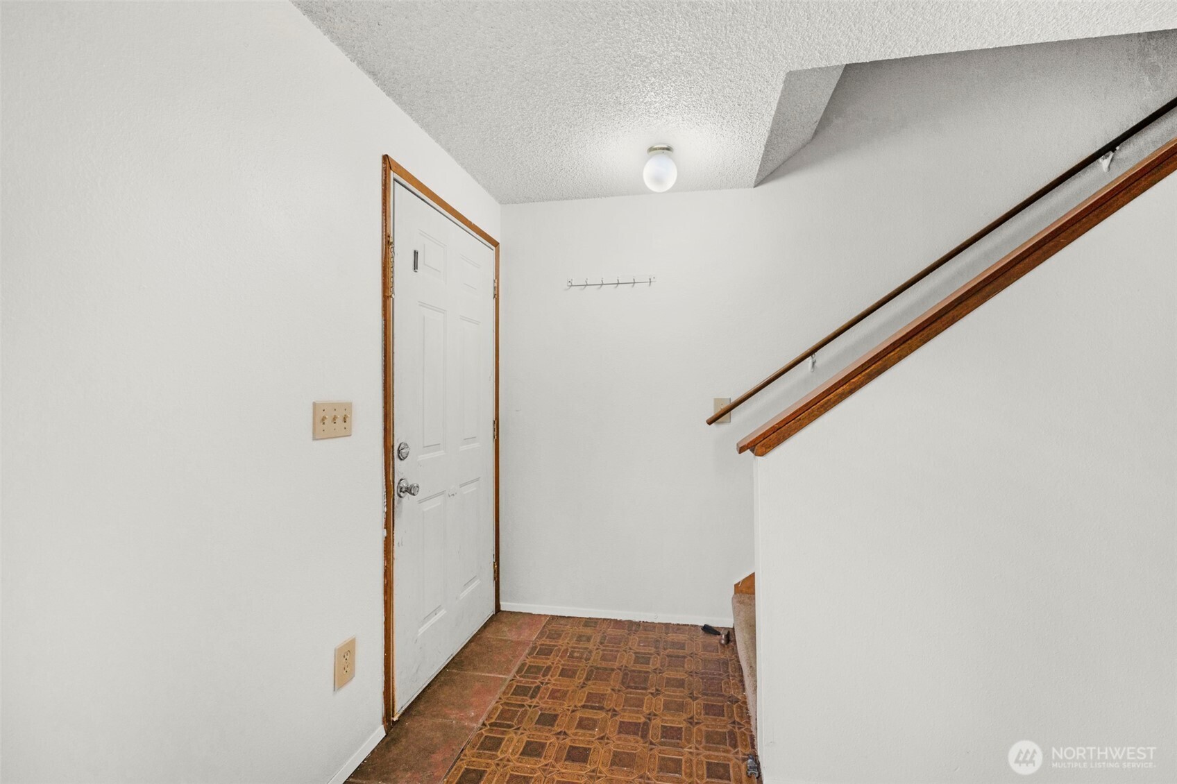 6920 Armar Road Property Photo 4