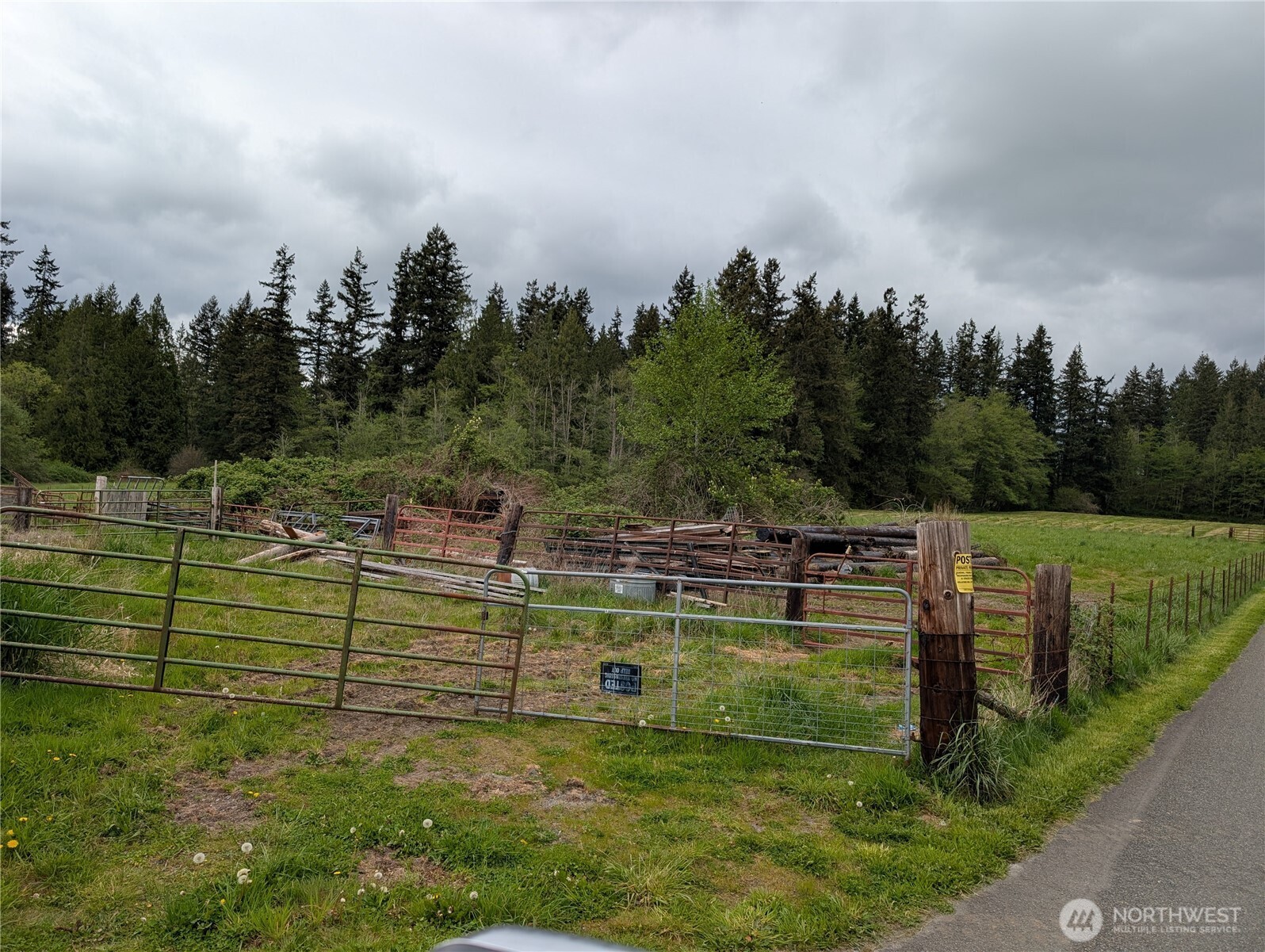 18902 8th Avenue Property Photo 3
