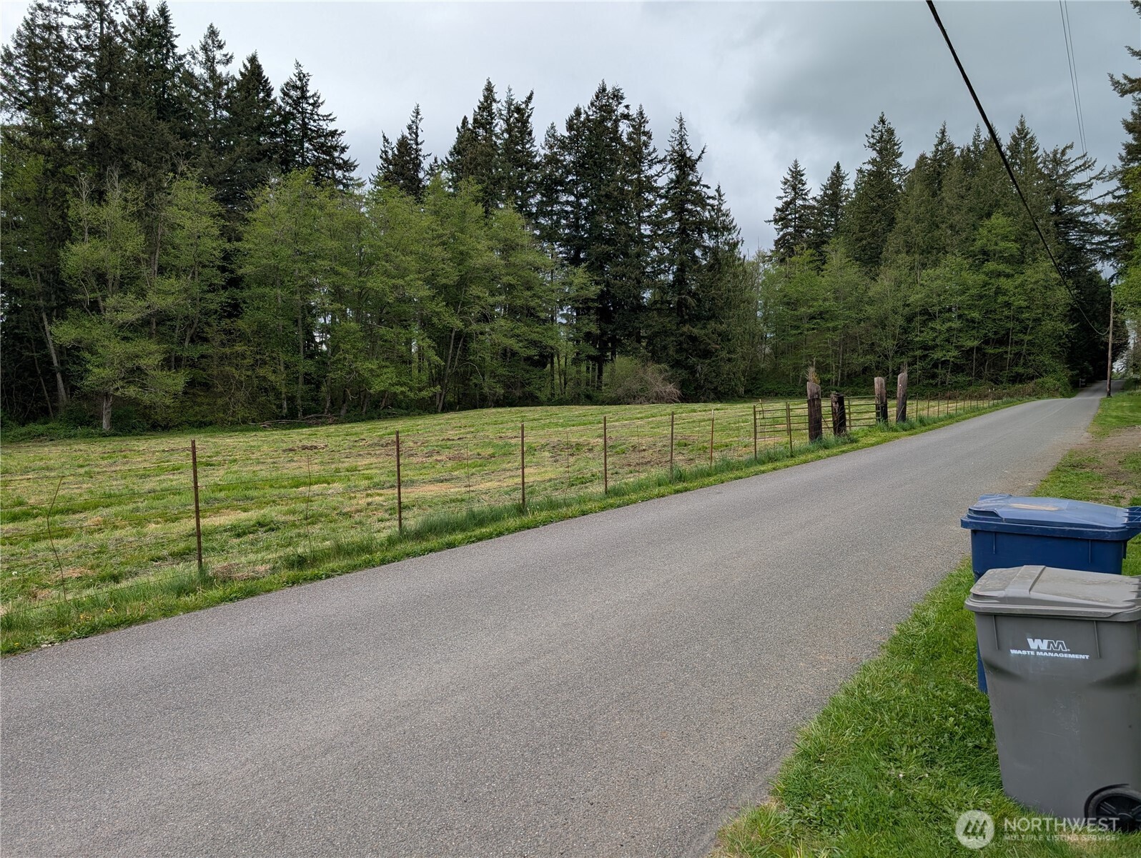 18902 8th Avenue Property Photo 4