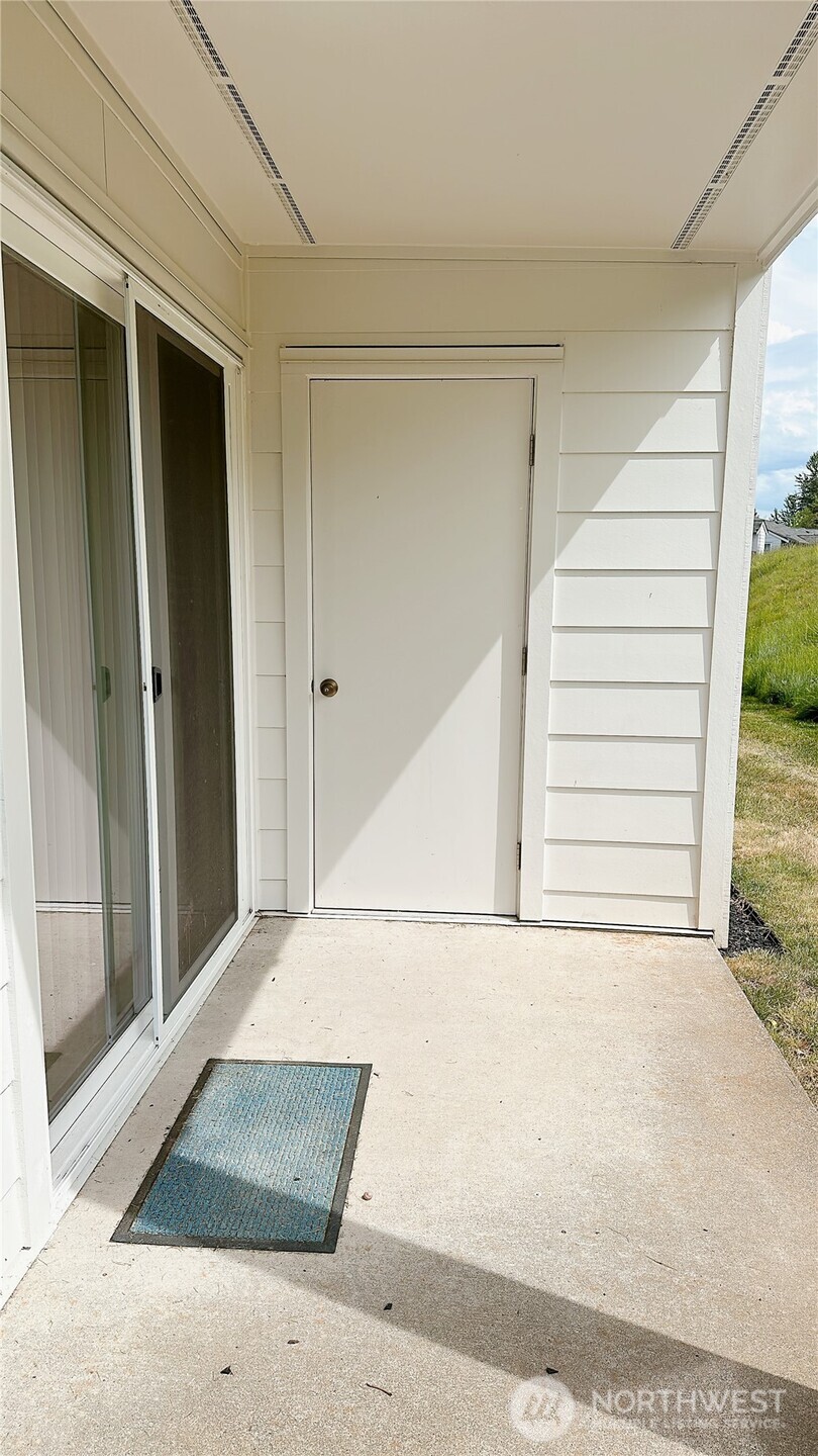 4239 Wintergreen Circle 138 Property Photo 28