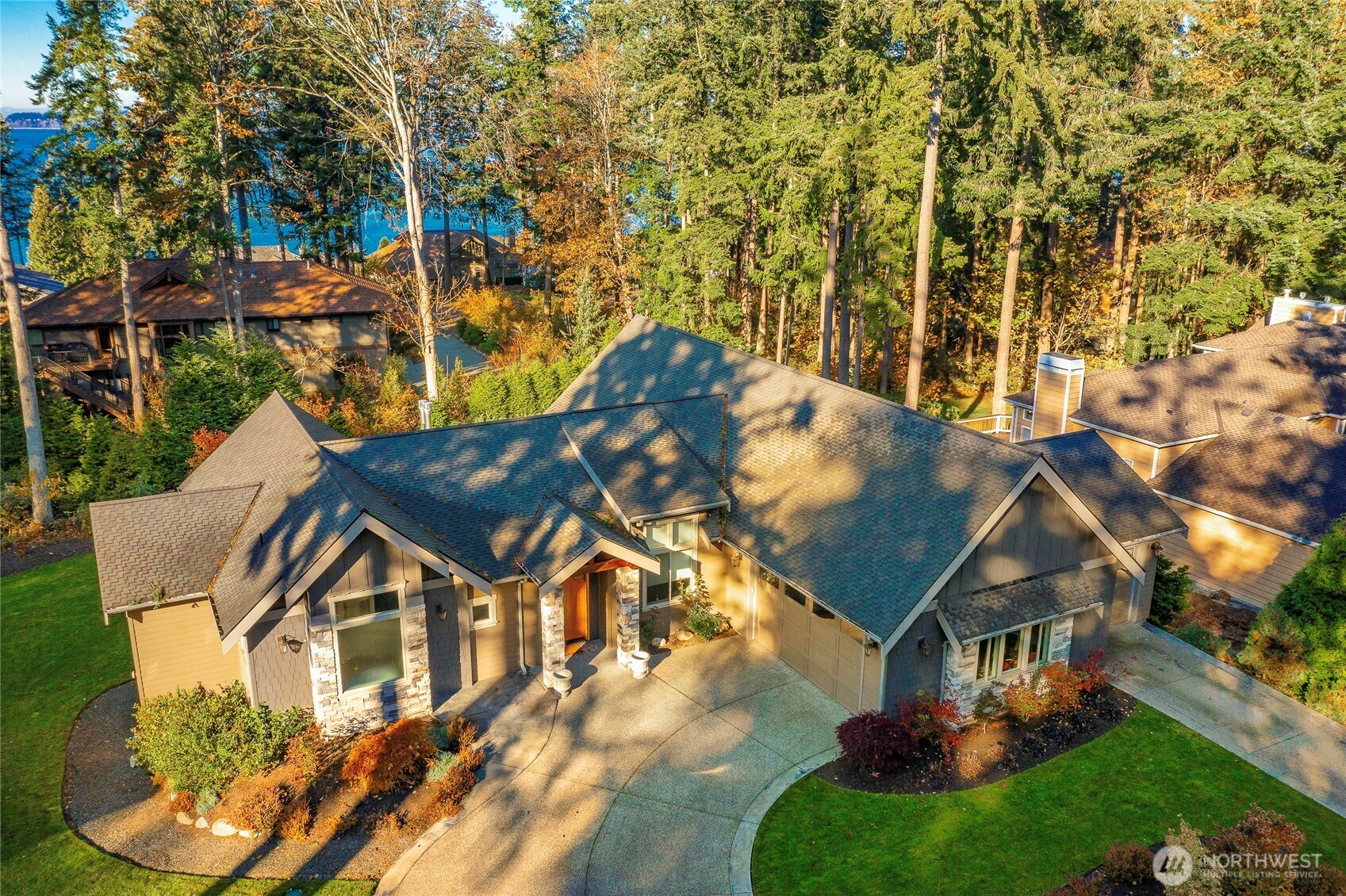 9125 Shearwater Road Property Photo 2