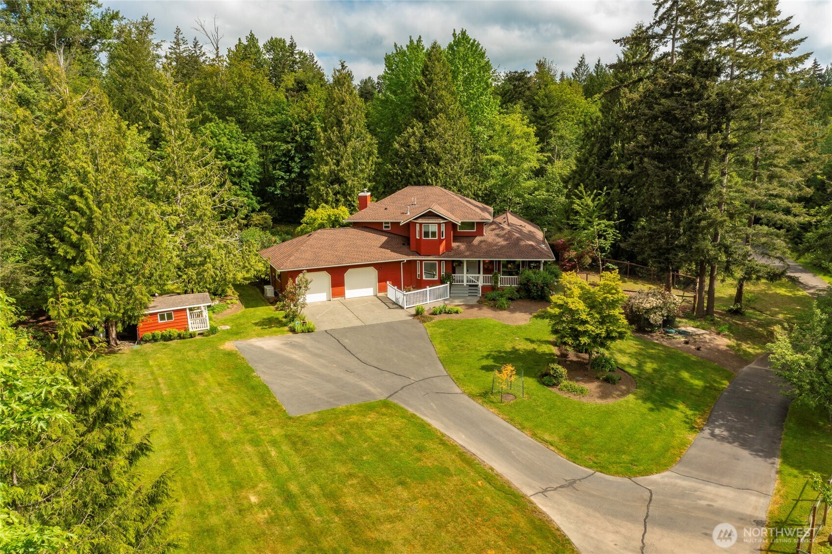 4644 S Vining Road Property Photo 2