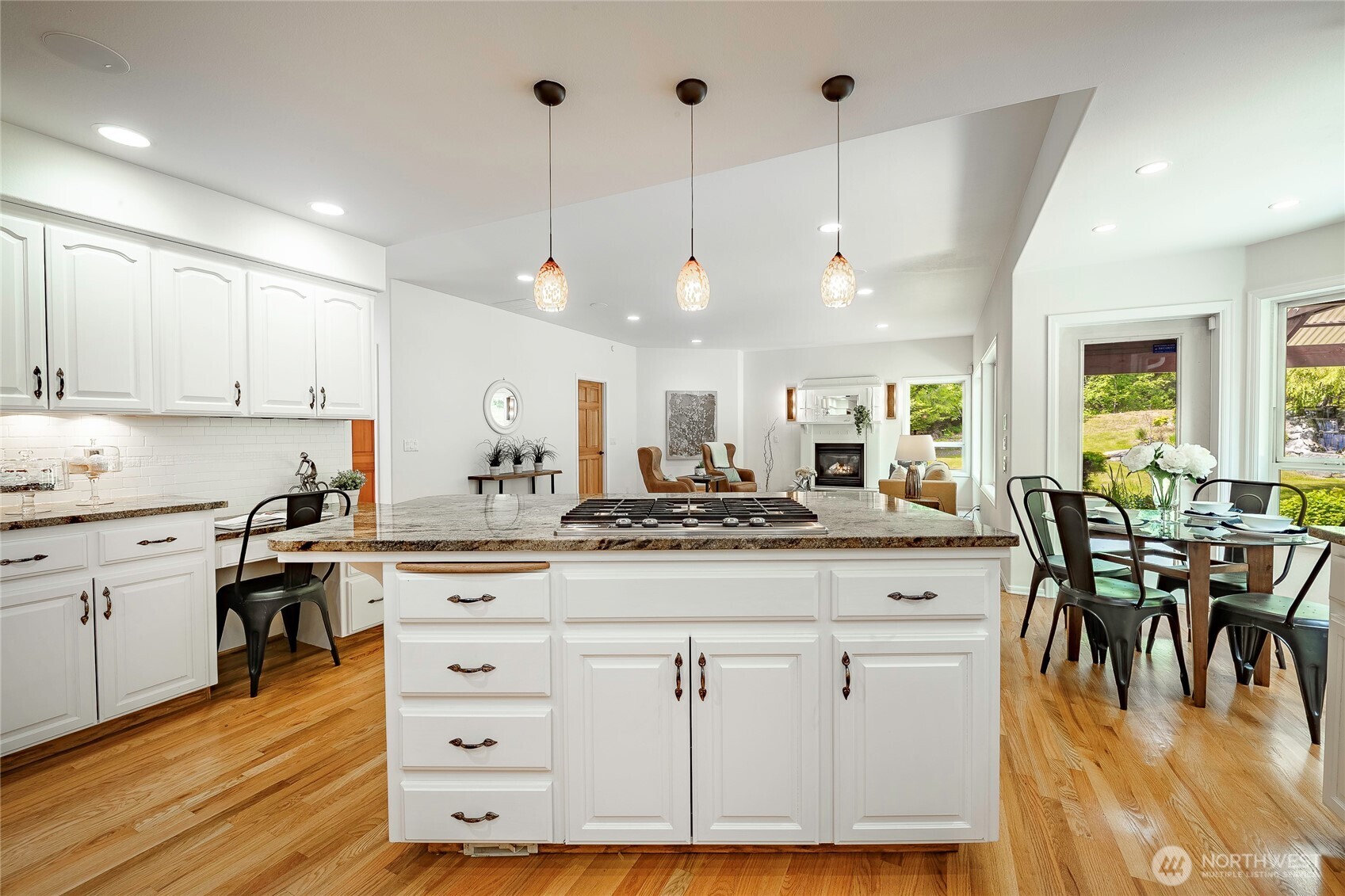 4644 S Vining Road Property Photo 19