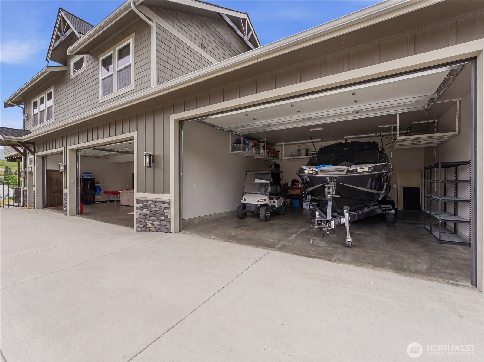 186 Shypoke Place Property Photo 6