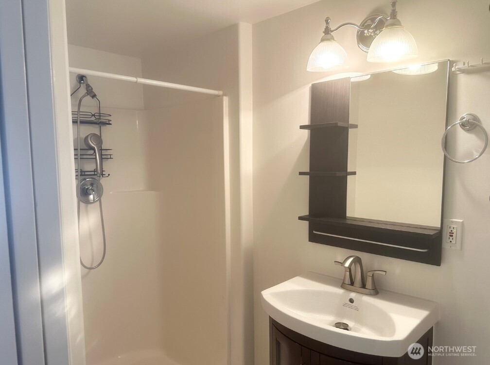 4207 S Bateman Street Property Photo 16