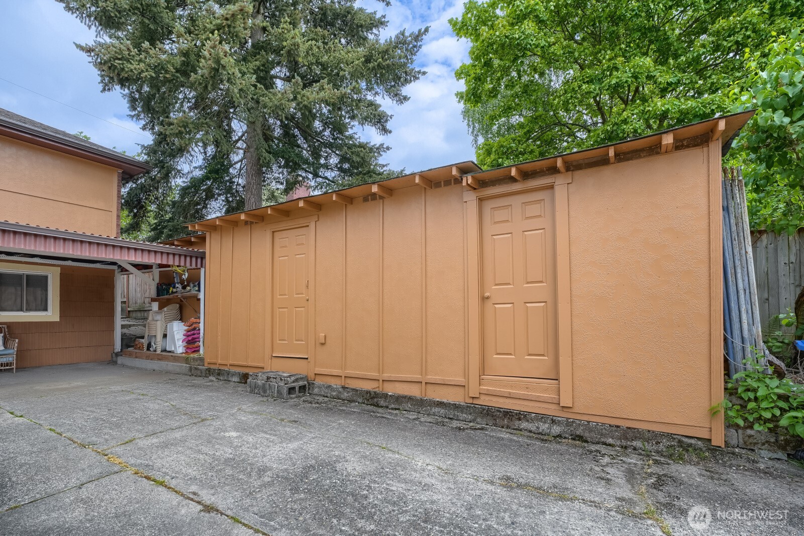 4207 S Bateman Street Property Photo 18