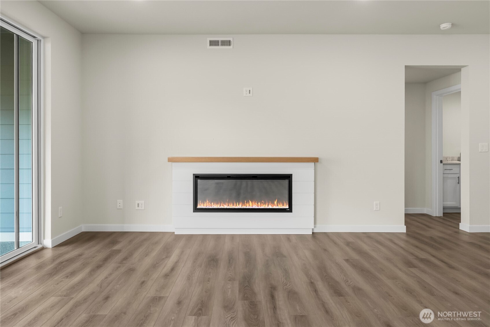13906 208th Avenue Property Photo 14