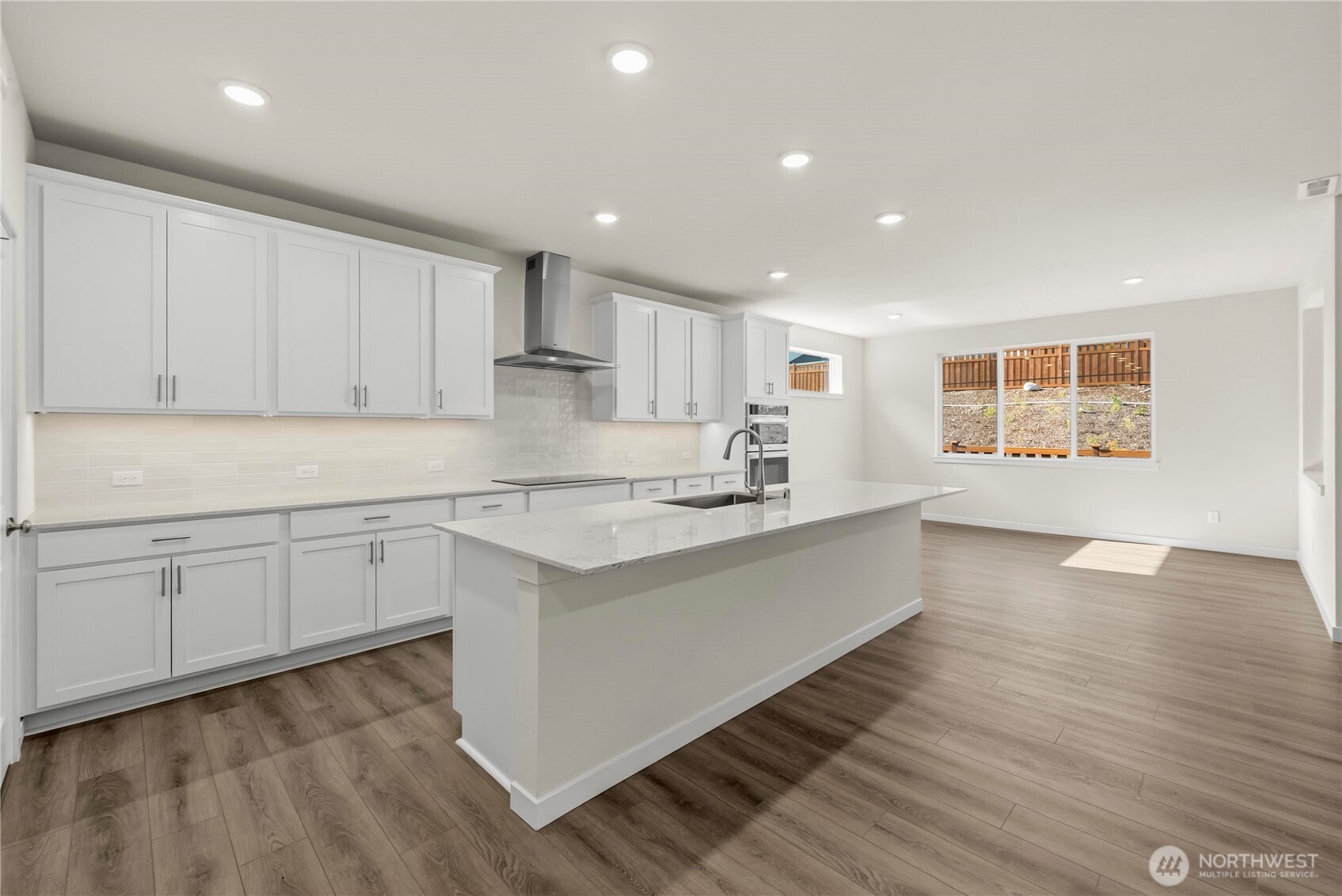 13906 208th Avenue Property Photo 15