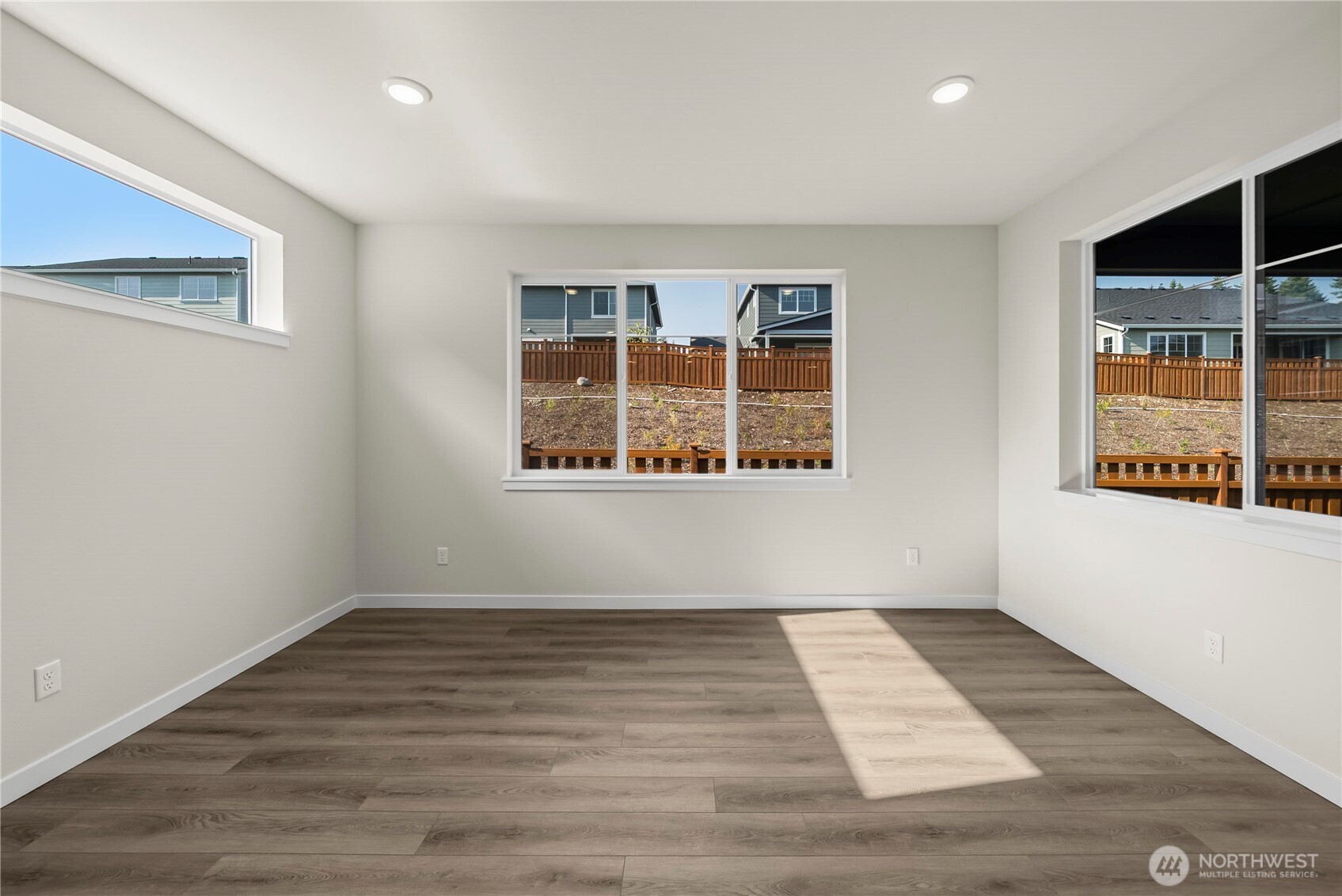 13906 208th Avenue Property Photo 22