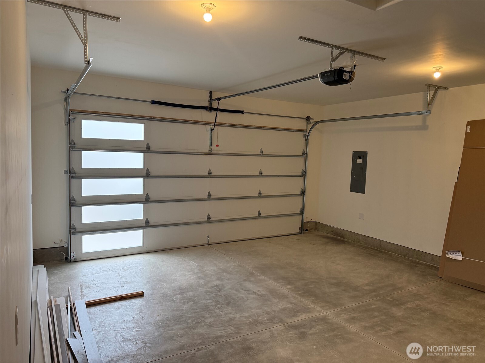 523 Rainbow Way Property Photo 15