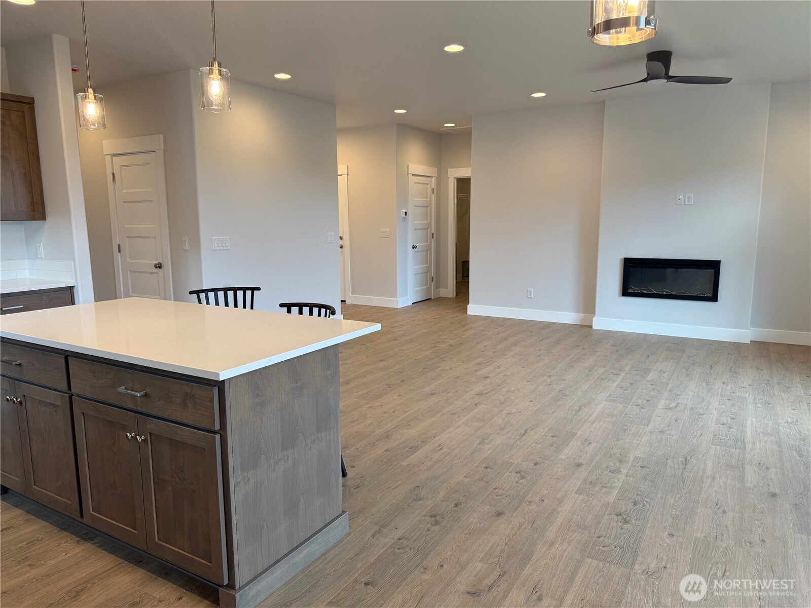 523 Rainbow Way Property Photo 24