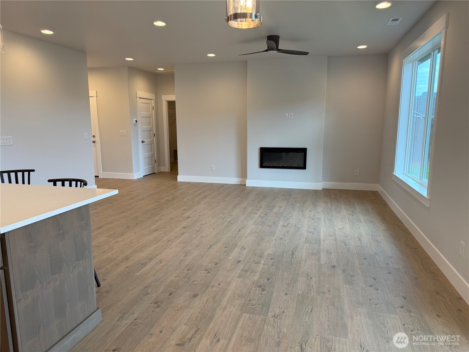 523 Rainbow Way Property Photo 25
