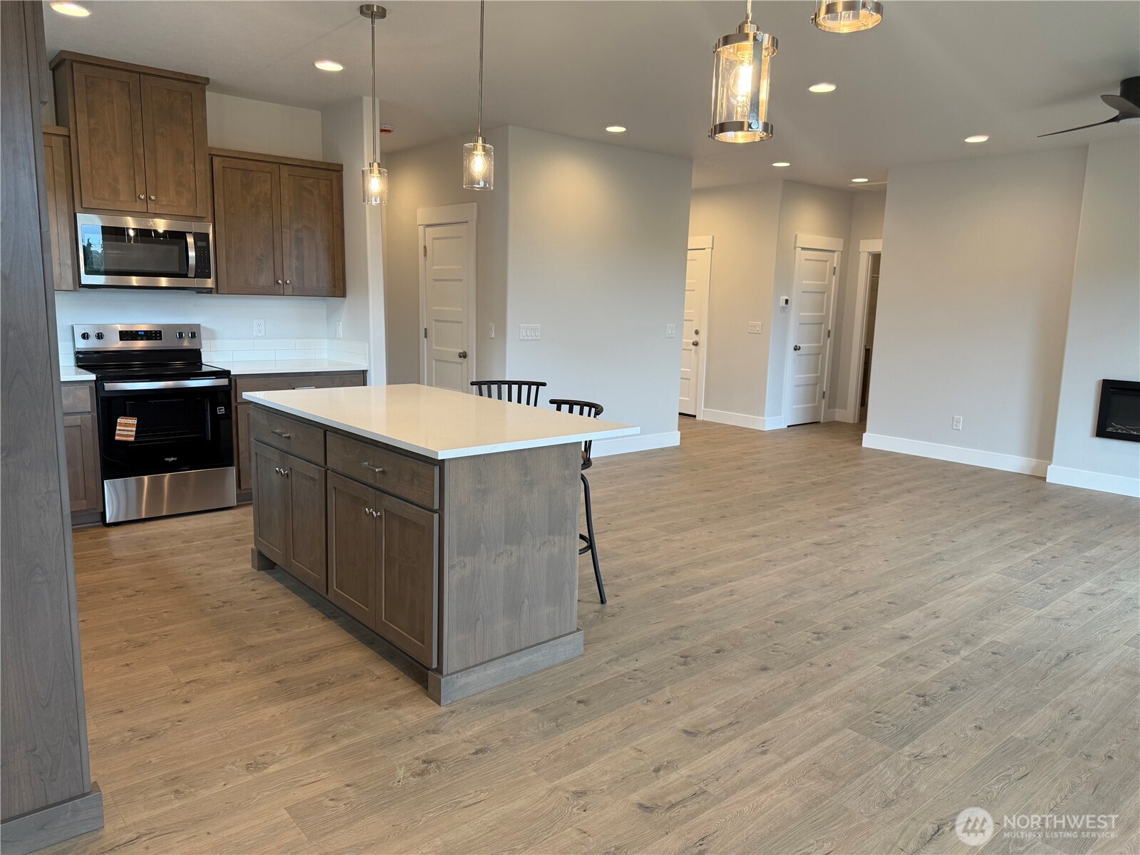 523 Rainbow Way Property Photo 27