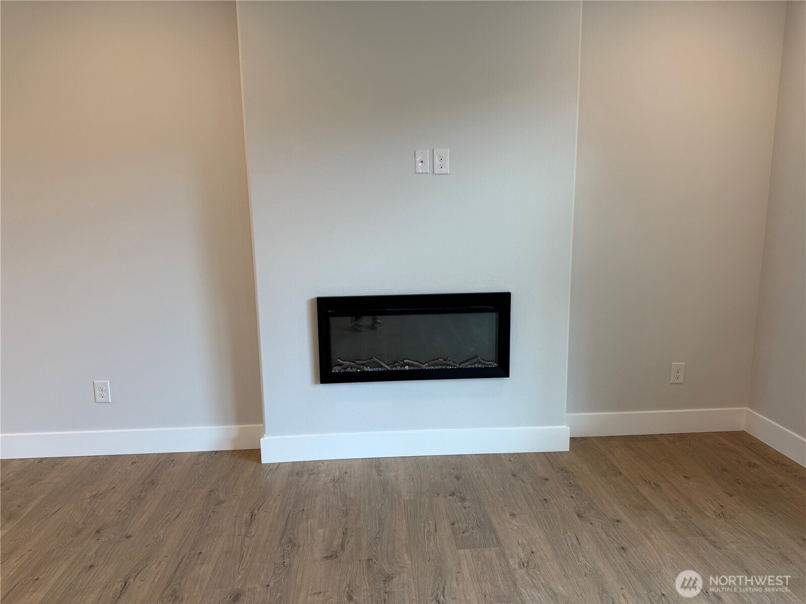 523 Rainbow Way Property Photo 32