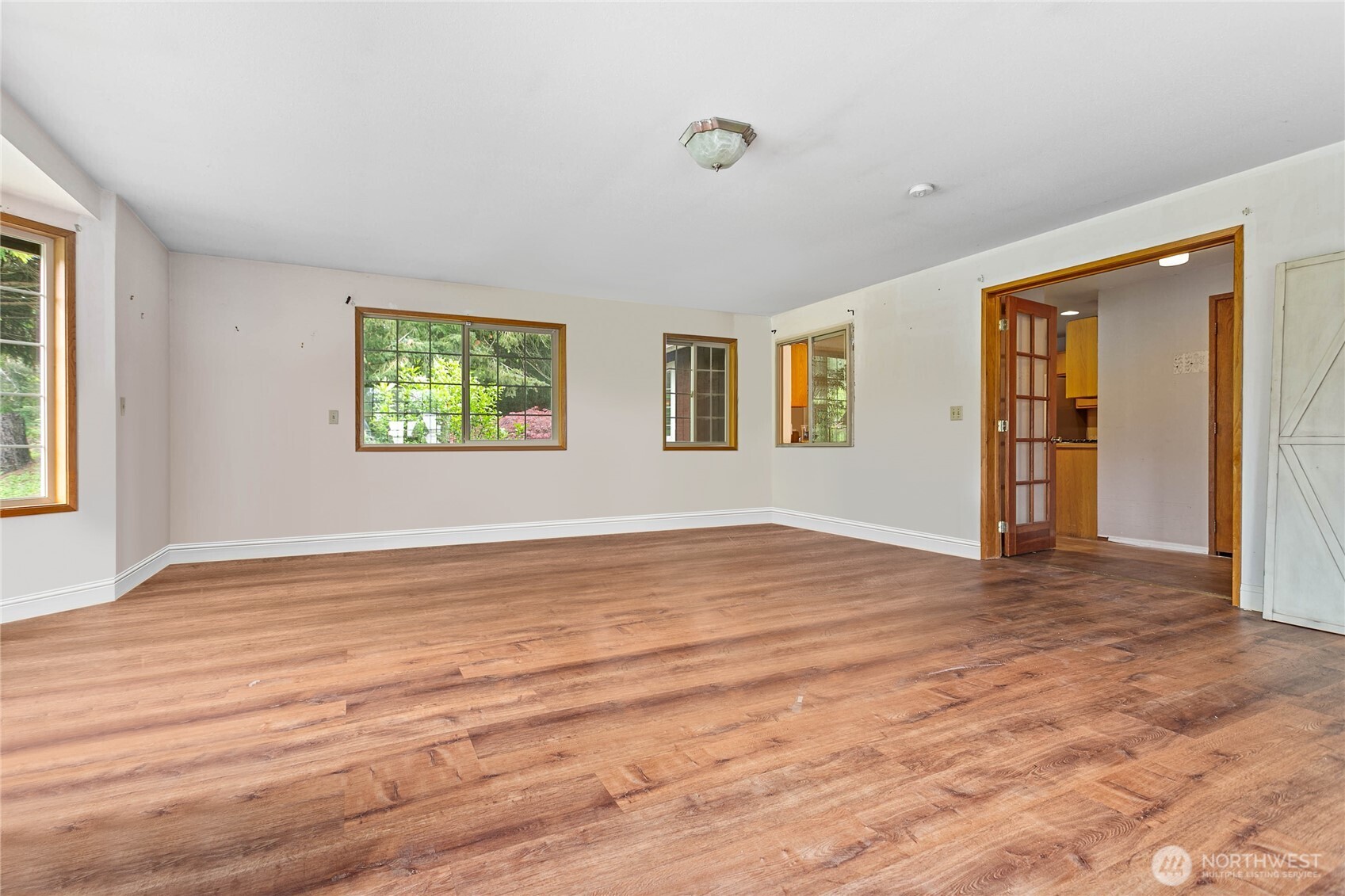 1257 Lattimore Road Property Photo 7