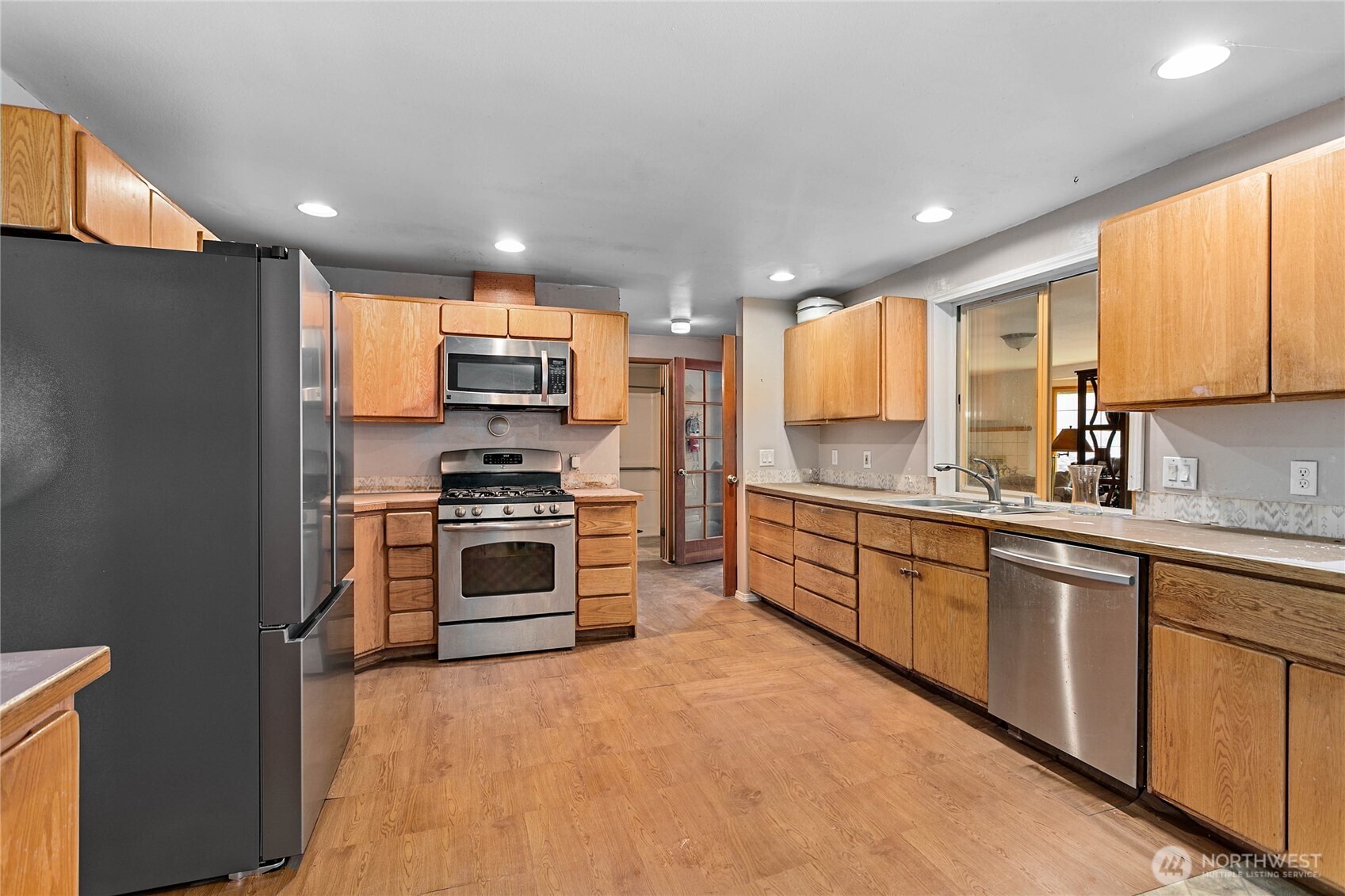 1257 Lattimore Road Property Photo 10