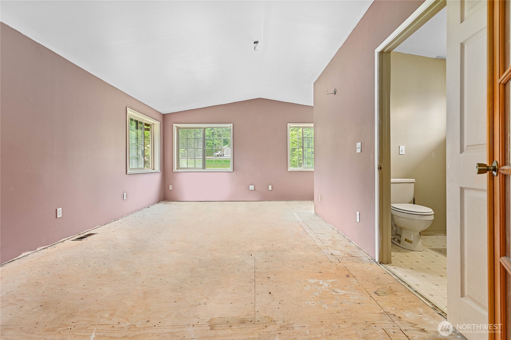 1257 Lattimore Road Property Photo 16