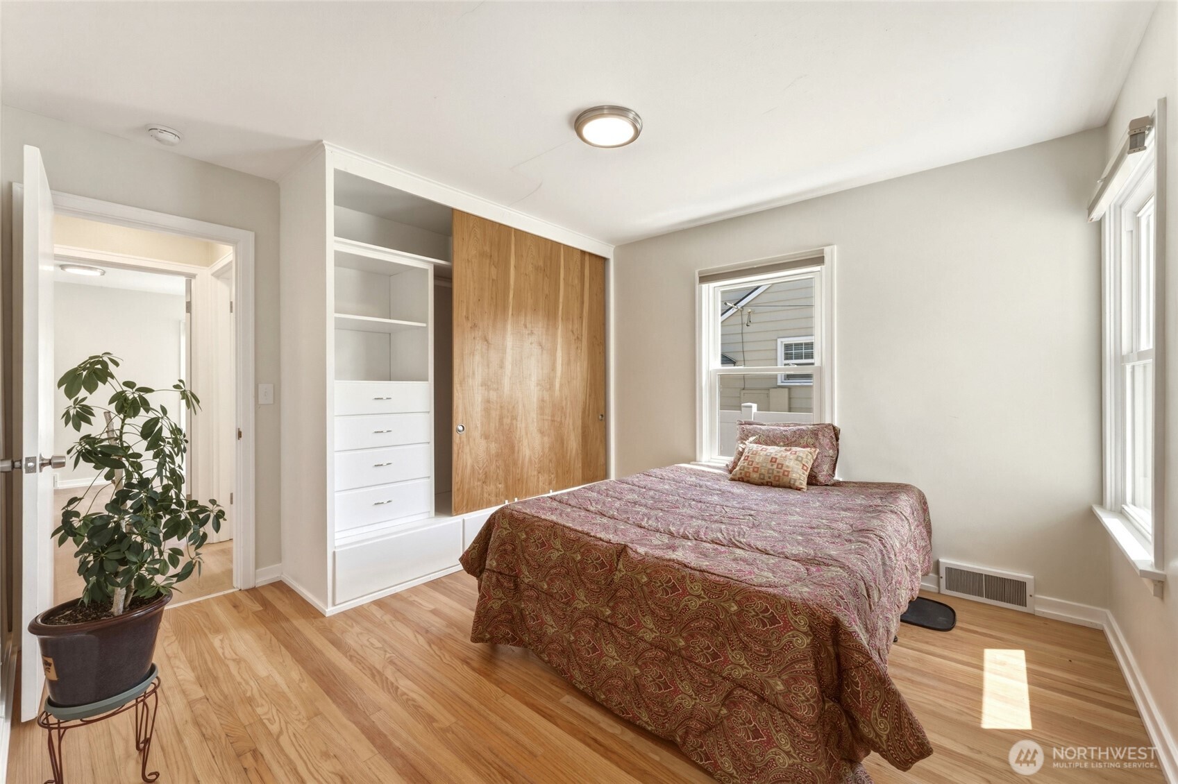709 Hobson Street Property Photo 13