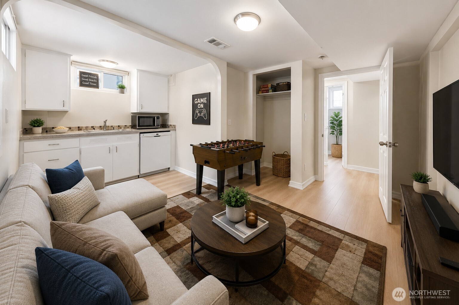 709 Hobson Street Property Photo 15