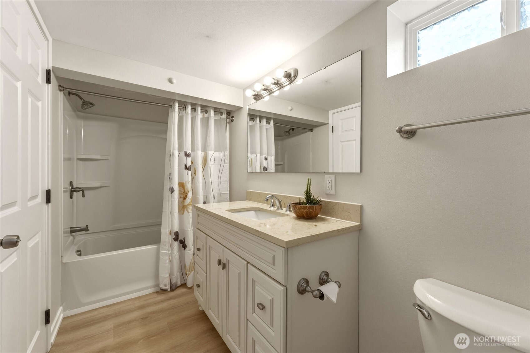 709 Hobson Street Property Photo 30