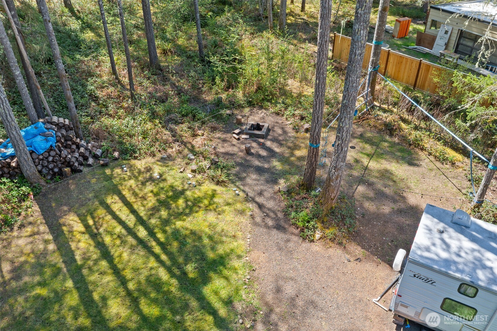 101 N Brook Lane Property Photo 10