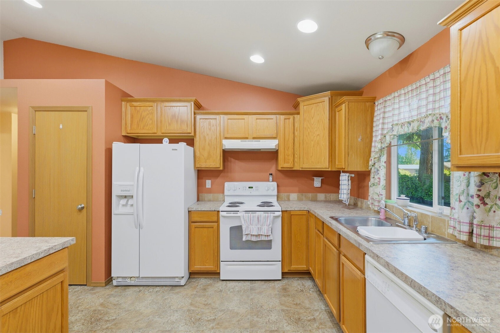 22022 131st Street Ct Property Photo 13