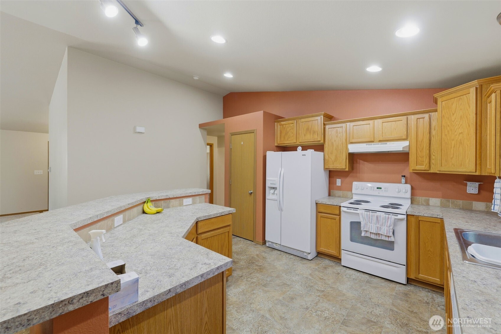22022 131st Street Ct Property Photo 15