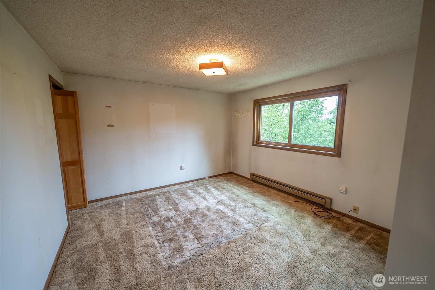729 7th Avenue Property Photo 12
