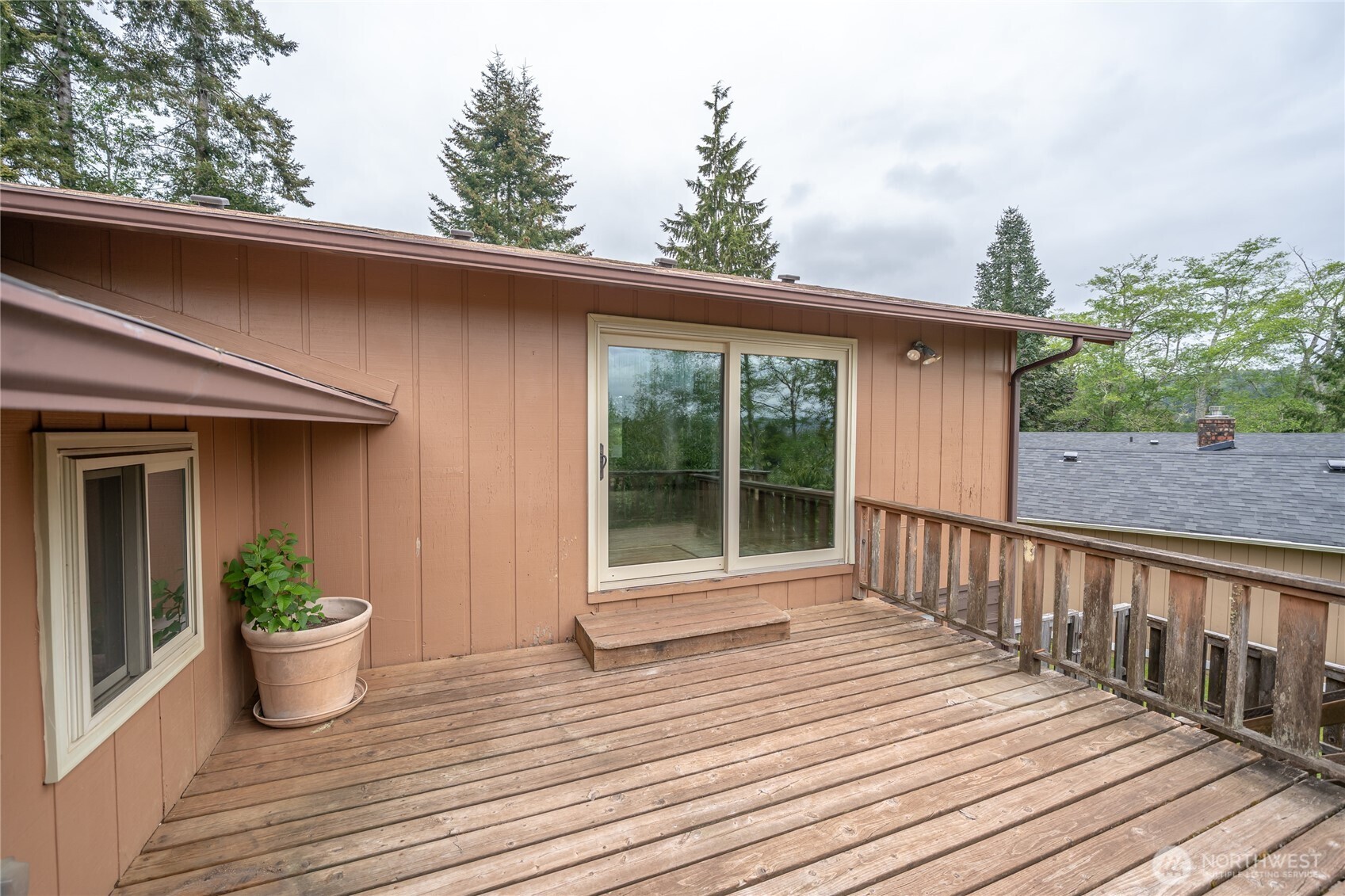 729 7th Avenue Property Photo 19