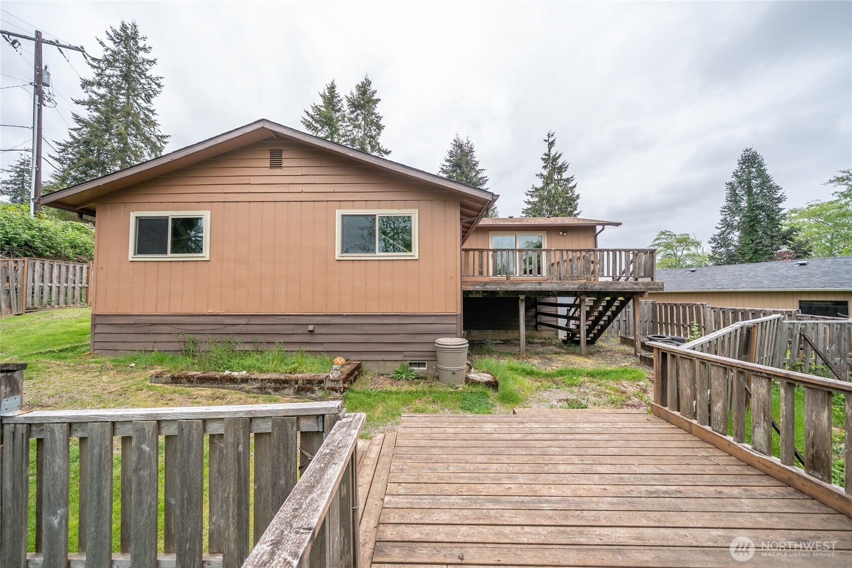 729 7th Avenue Property Photo 24