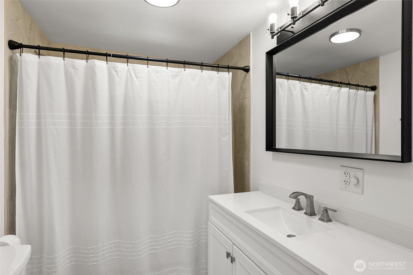 1216 Crawford Avenue Property Photo 21