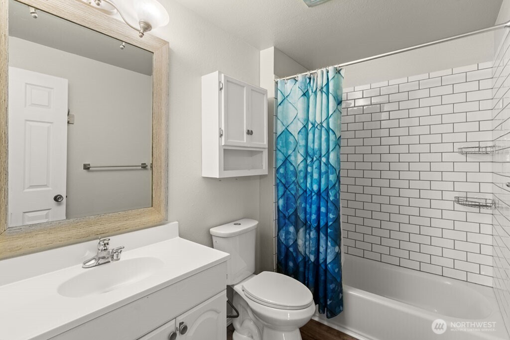 903 9th Avenue Property Photo 25