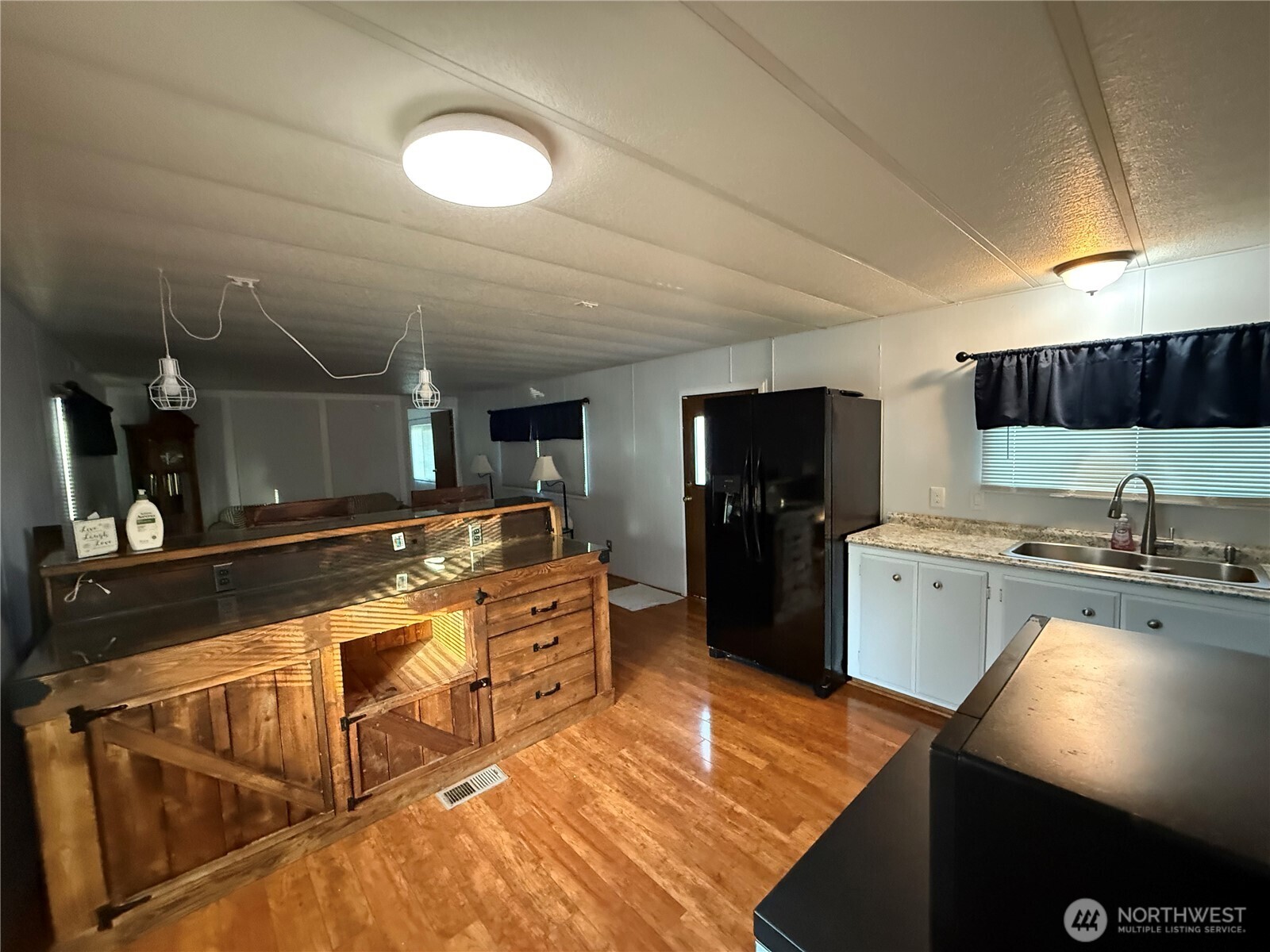 1307 323rd Place Property Photo 16