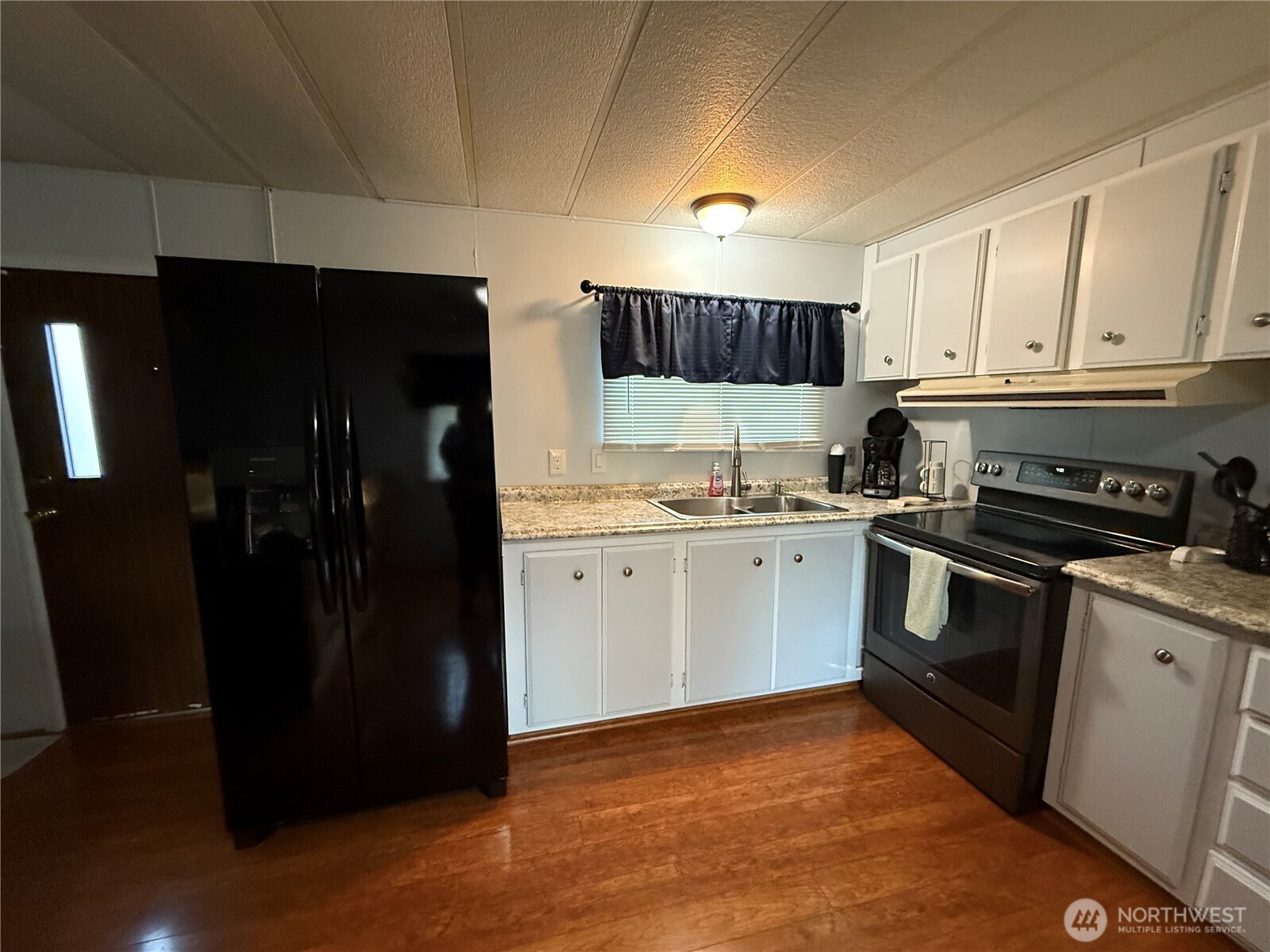 1307 323rd Place Property Photo 17